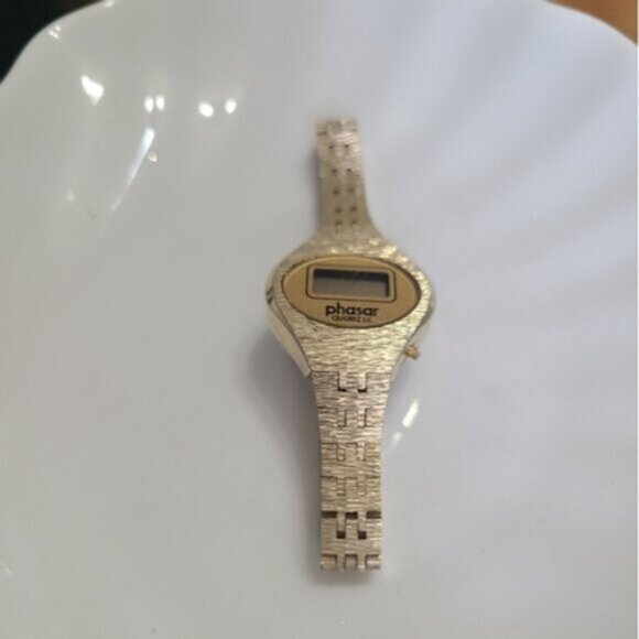 Ladies Vintage Retro Phasar Quartz Gold Tone Analog Watch Stainless Steel - Picture 9 of 13